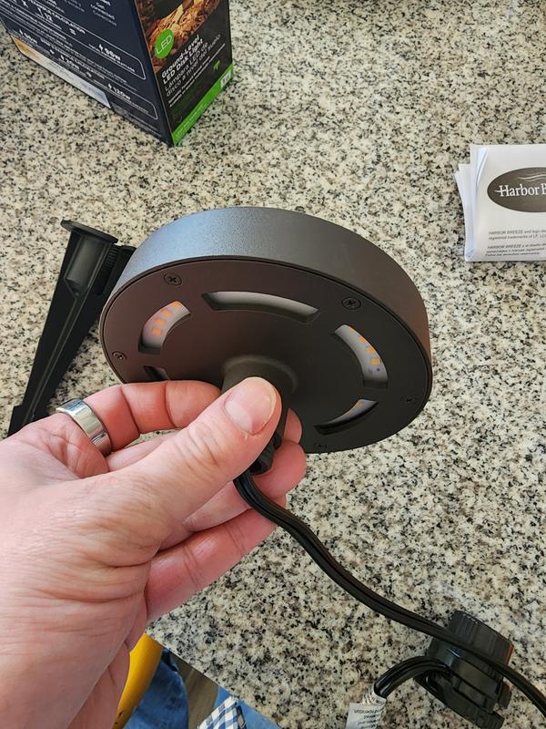 Harbor Breeze 200-Lumen 5-Watt Specilaty Textured Bronze Low