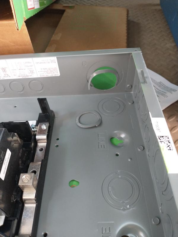 Square D 200-Amp 20-Spaces 40-Circuit Indoor Convertible Main Lug