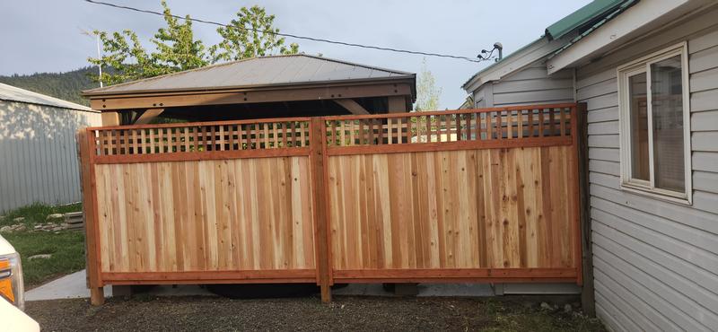 【ma】Win 6-ft x 8-ft Western Red Cedar Lattice-top Privacy Fence Panel in