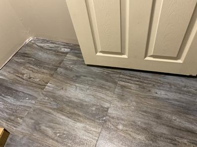 Perfection Floor Tile Stonecreek Collection Smokey Mountain/Satin 20-in x 20-in Water Resistant Interlocking Luxury Flooring (16.7-sq ft) Perfection Floor Tile Stonecreek Collection Smokey Mountain/Satin 20-in x 20-in Water Resistant Interlocking Luxury Flooring (16.7-sq ft)