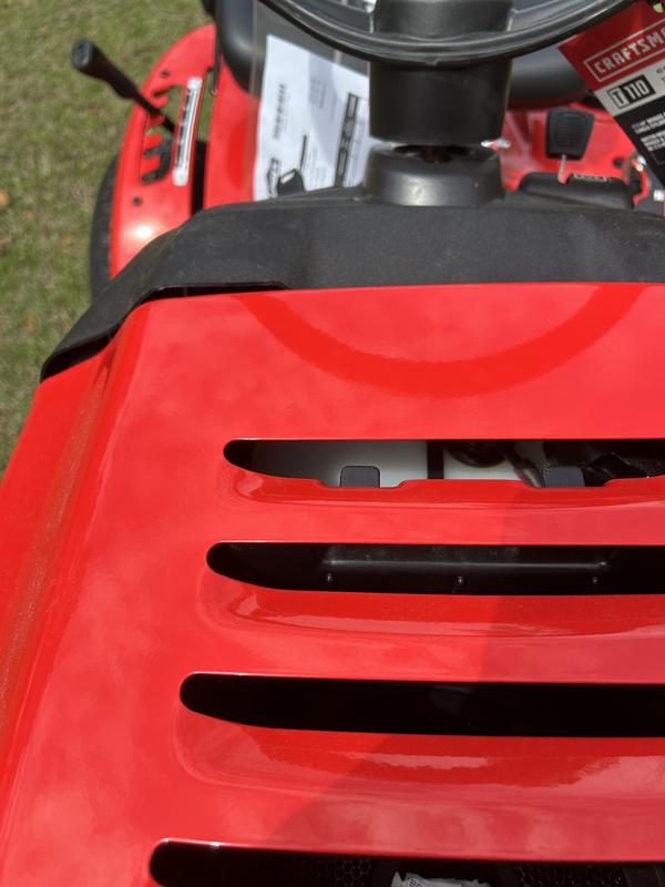 CRAFTSMAN T100 36 in 11.5 HP Gas Riding Lawn Mower in the Gas