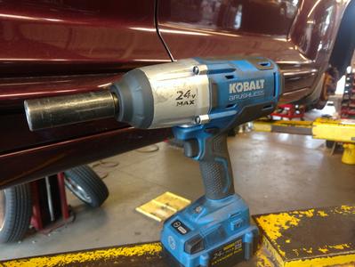 Kobalt 24 volt Variable Speed Brushless 1 2 in Drive Cordless