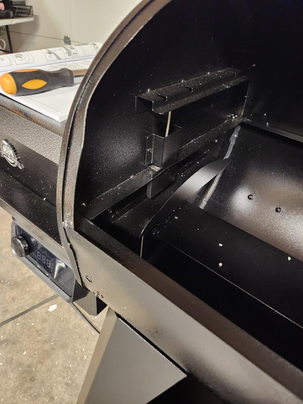 Pit Boss Navigator 850 Black 40,000-BTU 879 Sq. In. WiFi + Bluetooth Wood  Pellet Grill - Baller Hardware