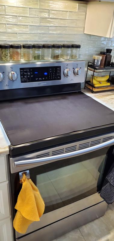 Range Kleen StoveShield Black Silicone Burner Cover - Protects & Conceals  Smooth Top Ranges - Fits Most Electric Brands - Heat Resistant up to 375°F  in the Cooktop & Range Parts department