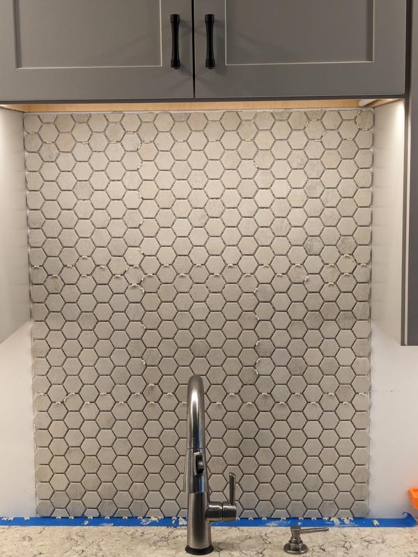 American Olean Union View Cream 11-in x 14-in Matte Ceramic Hexagon Stone Look Floor and Wall Tile (0.81-sq. ft/ Piece)