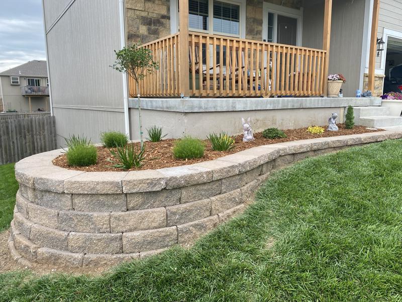 ●BROTHER STONE Reviews for Pavestone Ladara 16 in. H x 8 in. W x 3 in. D