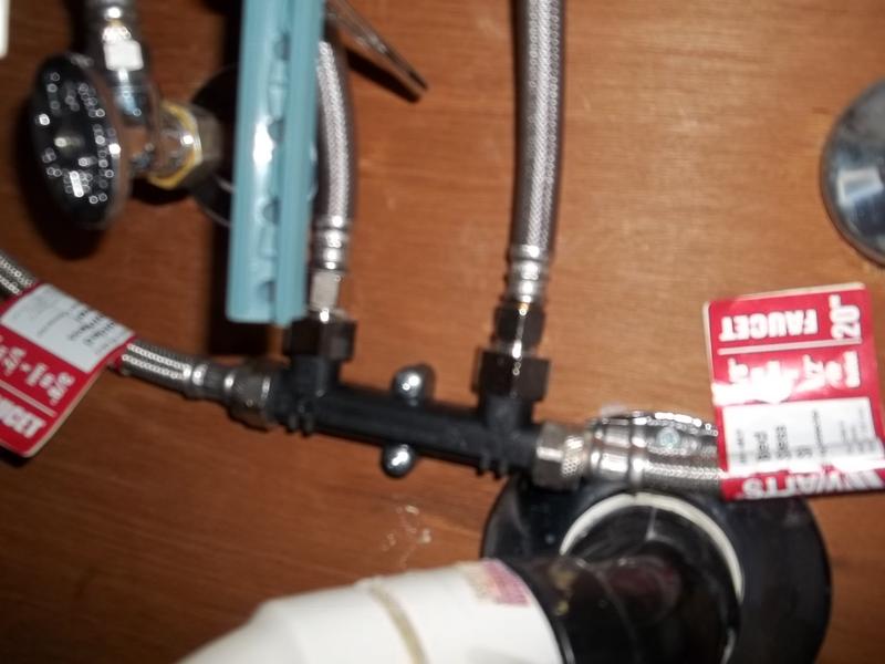 Watts Hrws Steel Recirculating Pump Universal Water Heater in the Water  Heater Accessories department at Lowes.com