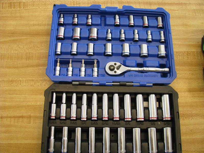 Basics 85 Pc Mechanic Socket Tool Set W / Case, Chrome Vanadium --  Unused