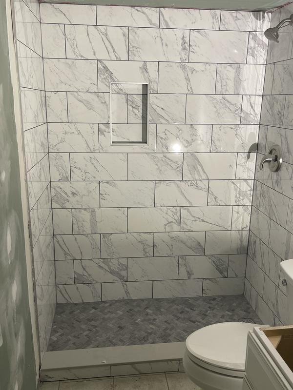 American Olean Genuine Stone Seal Gray 11-in x 12-in Honed Natural Stone Marble Herringbone Floor and Wall Tile (0.81-sq. ft/ Piece)