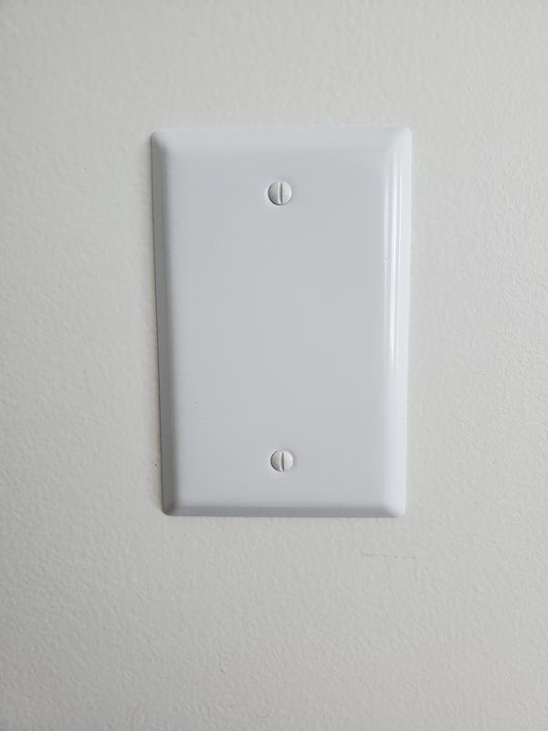 allen + roth Simple Square 1-Gang Midsize Pure White Steel Indoor Blank ...