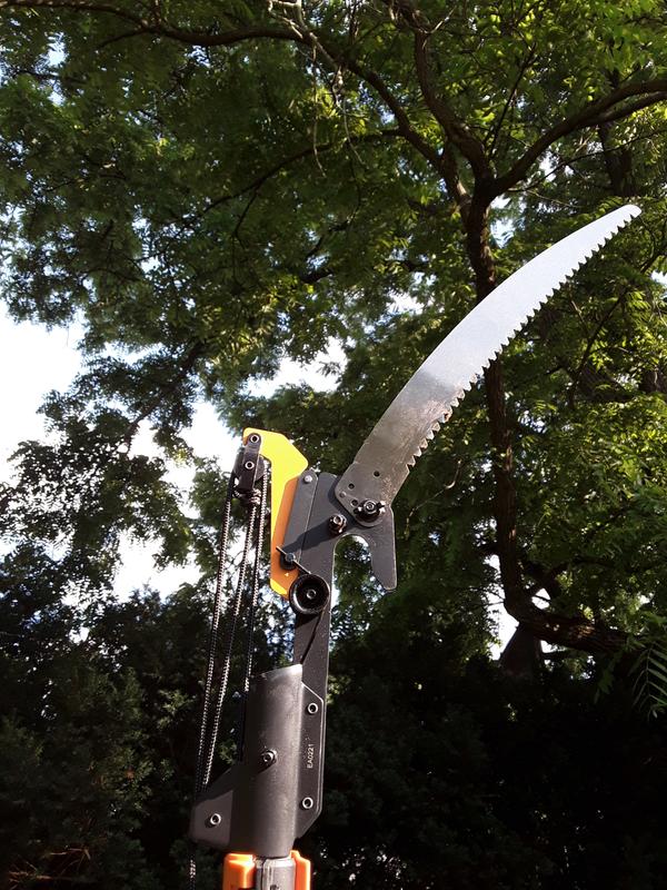 Fiskars UPX86 Telescopic Secateurs, Saw, Cut, Undercut, 60 OFF