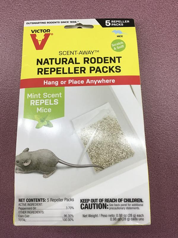 Victor 0.98 oz. Scent-Away Natural Rodent Repeller Packs, 5-Pack