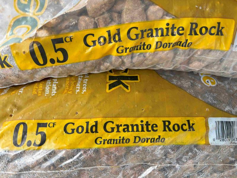 Garden Time 0.5-cu ft 45-lb Gold Decorative Rock (Less than 0.5-in Rock ...