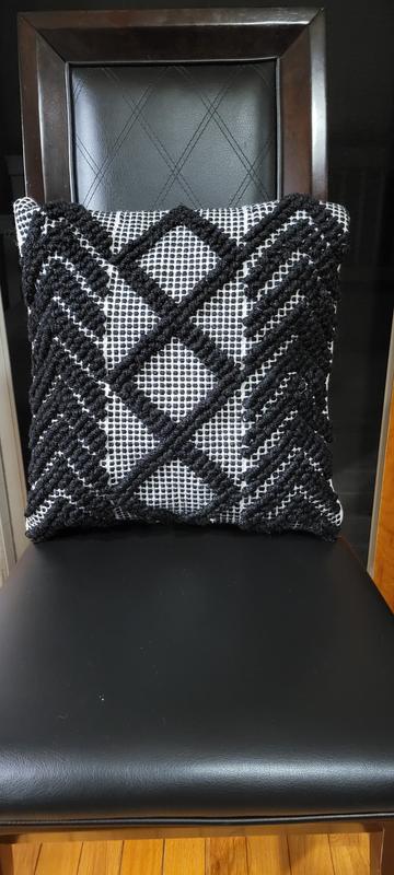 Origin 21 Striped Black/White Square Throw Pillow in the Outdoor Decorative  Pillows department at