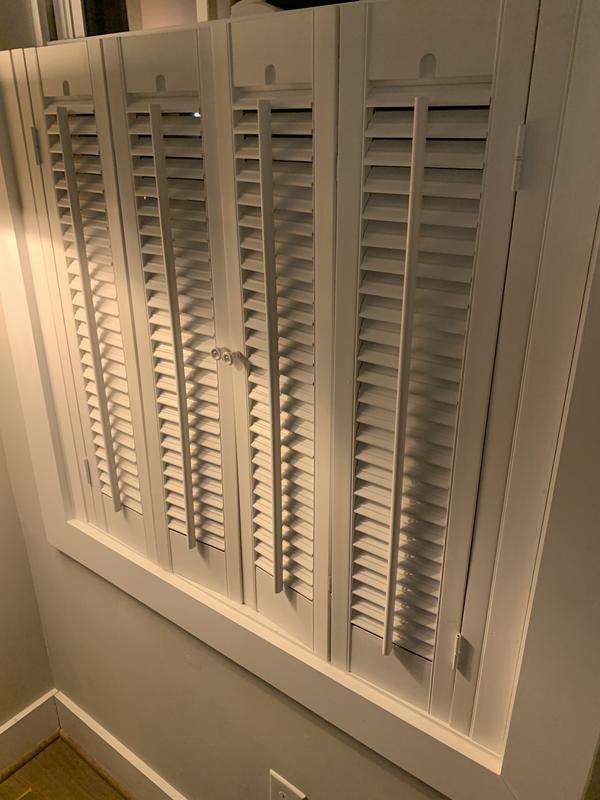 allen + roth 23-in to 25-in W x 20-in L Traditional White Faux wood ...
