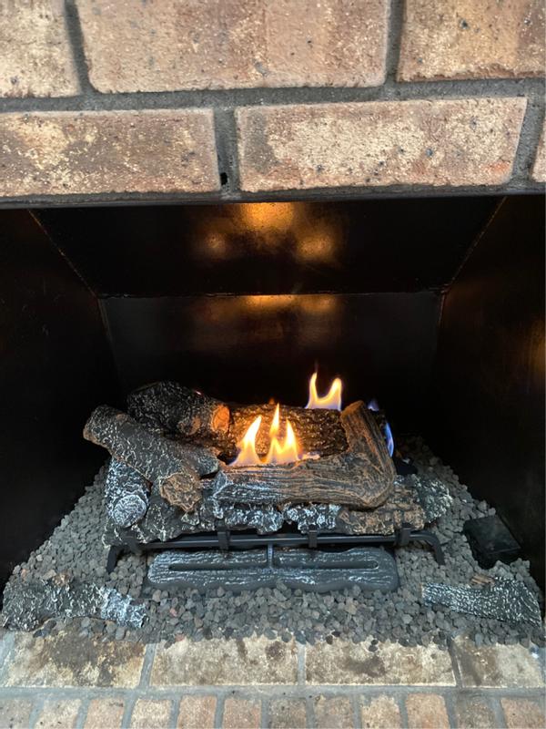 Pleasant Hearth 24-in 33000-BTU Triple-Burner Vent-Free Gas Fireplace Logs  and Remote in the Gas Fireplace Logs department at Lowes.com