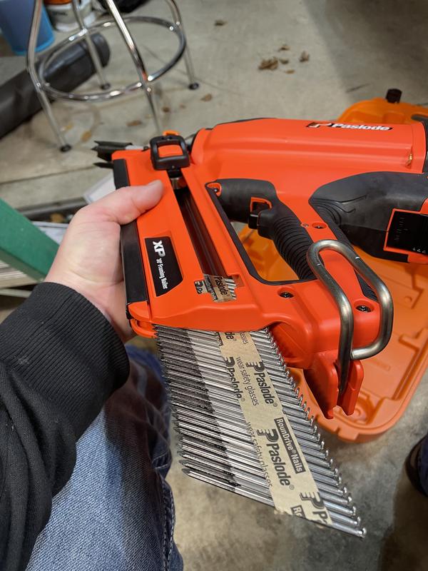 Paslode CFN325XP Cordless Framing 30 Degree Nailer