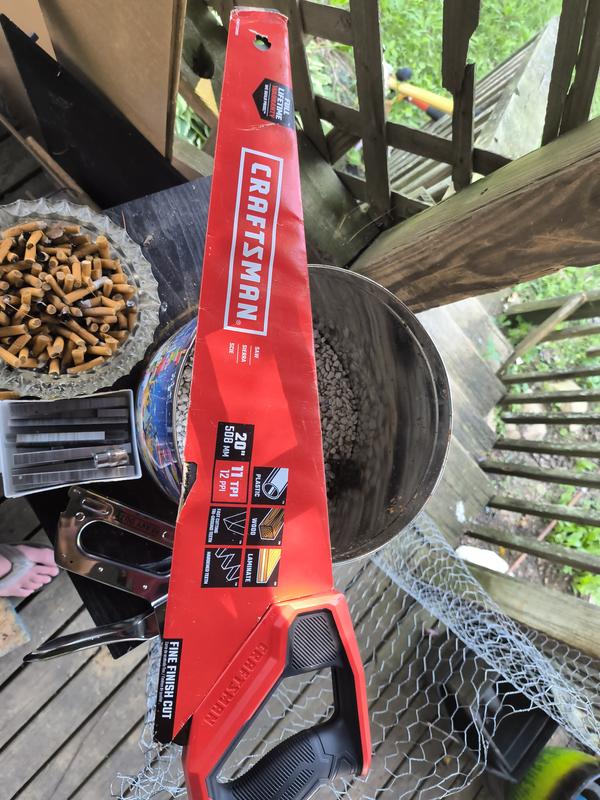 Shop CRAFTSMAN DIY 20-in Red Plastic Lockable Tool Box 15-in