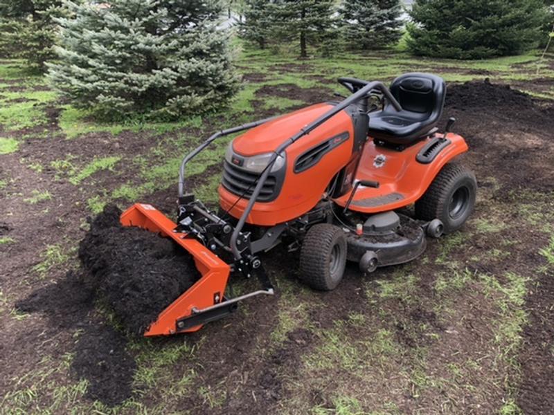 Garden discount tractor scoop