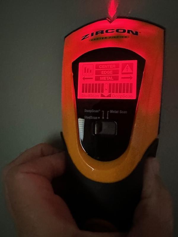 Zircon 1.5-in Scan Depth Metal and Wood Stud Finder 66225 at