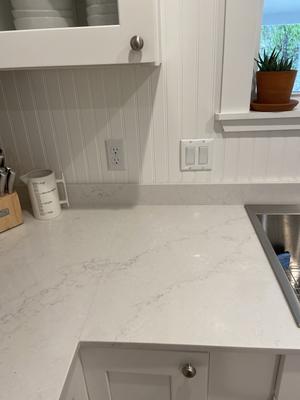 allen + roth Peaceful Quartz Kitchen Countertop Sample allen + roth Peaceful Quartz Kitchen Countertop Sample