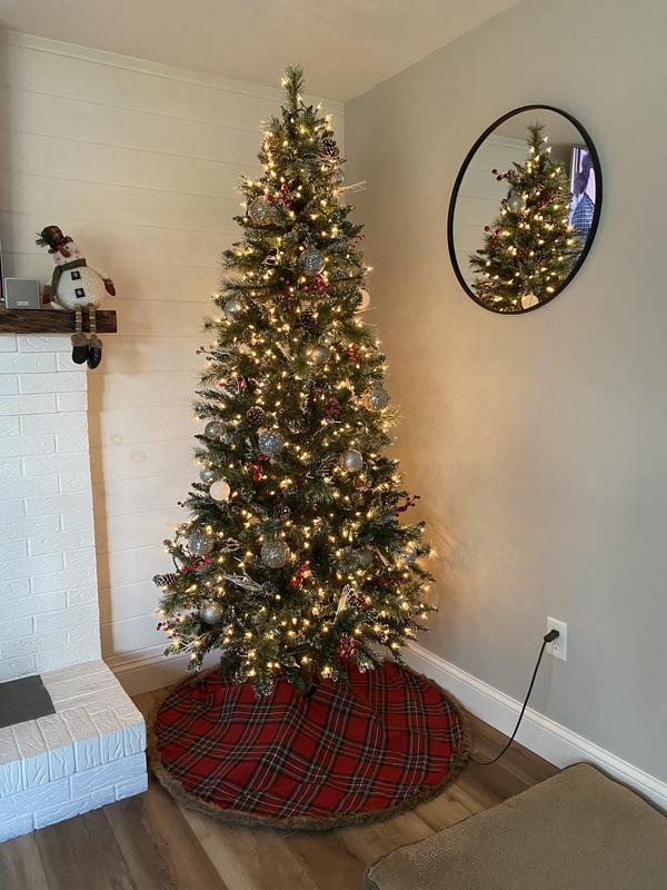 Vickerman Snow Tipped Pine Christmas Tree B166271