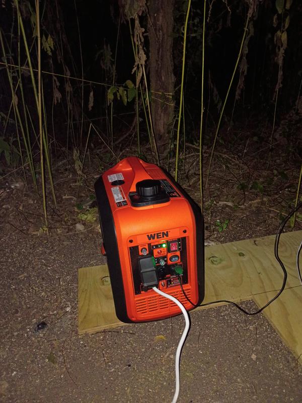 WEN Super Quiet Inverter 2800-Watt Single Fuel (Gasoline) Inverter