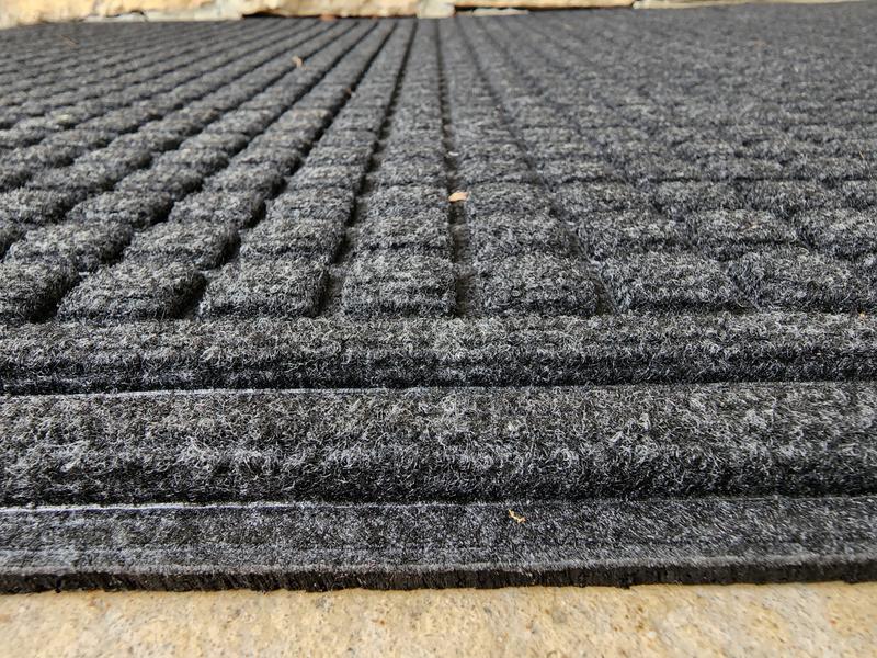 Project Source 3-ft x 4-ft Gray Indoor or Outdoor Decorative Utility Mat at