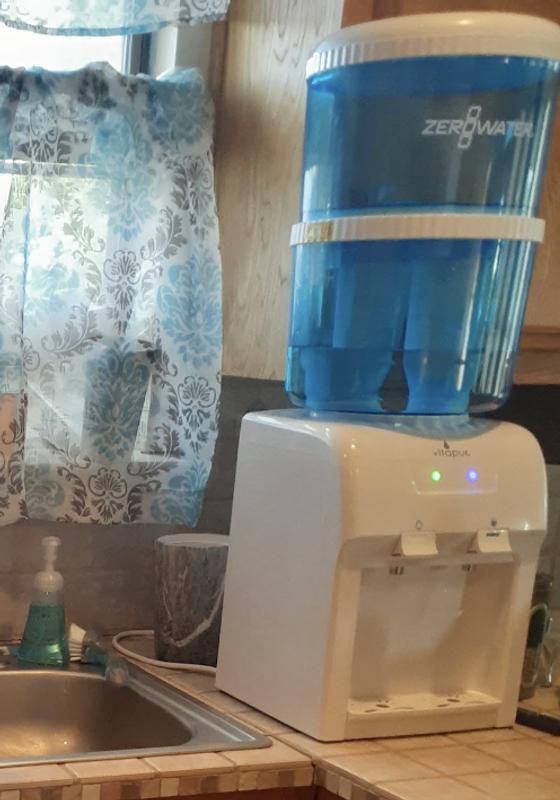 Vitapur countertop hot sale water cooler