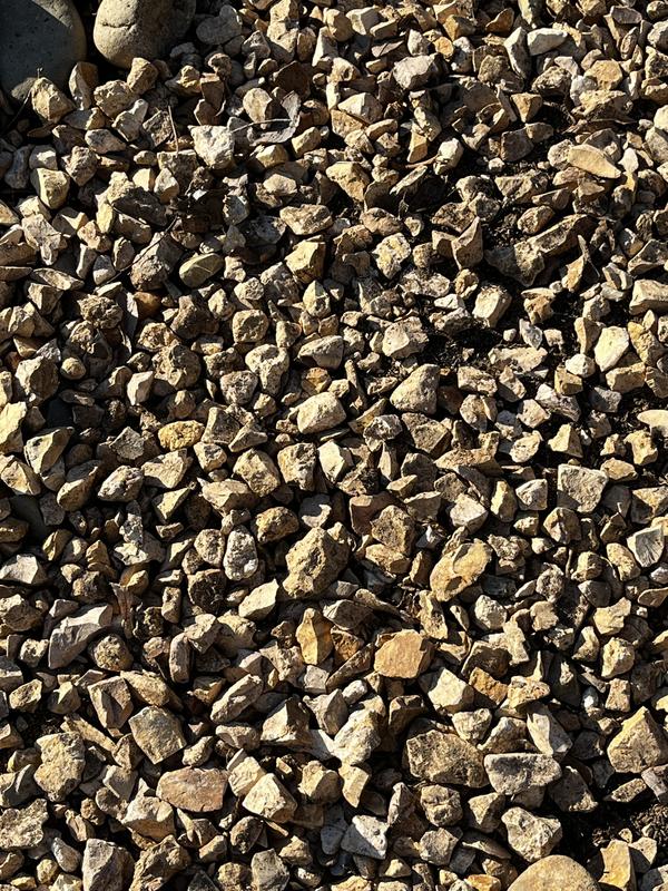 EARTHESSENTIALS BY QUIKRETE California 0.5-cu ft 50-lb Gold Garden Rock ...