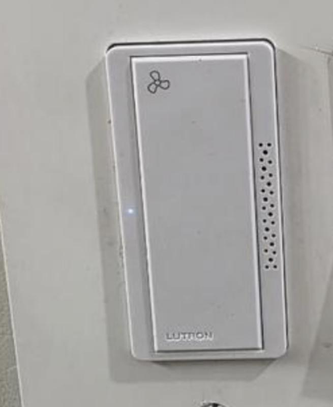 Lutron XactSense Humidity Sensor Plastic Bath Fan Humidity Sensor in ...