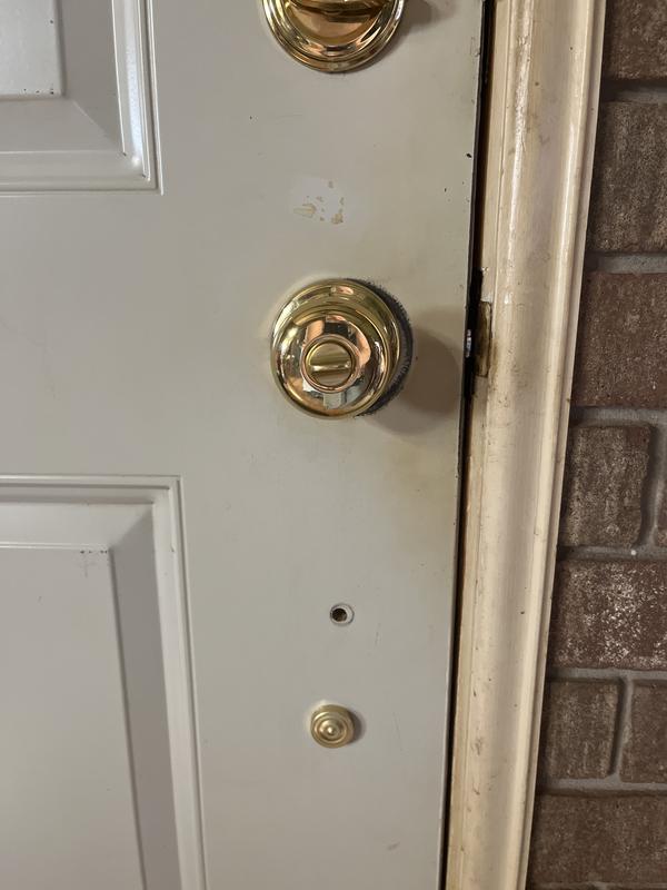 Kwikset Signature Series Montara Polished Brass Single Kwikset Signature Series Montara Polished Brass Single