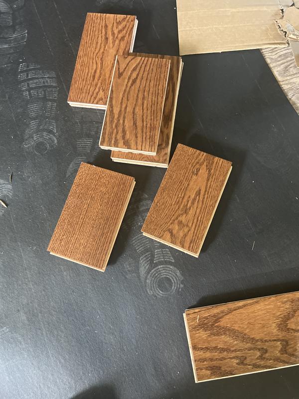 Bruce Frisco Fawn Oak 3-1/4-in W x 3/4-in T Varying Length