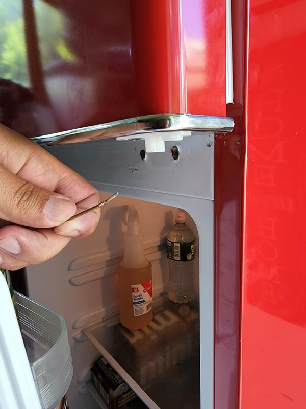Frigidaire 7.5-cu ft Counter-depth Top-Freezer Refrigerator (Mint) in the  Top-Freezer Refrigerators department at