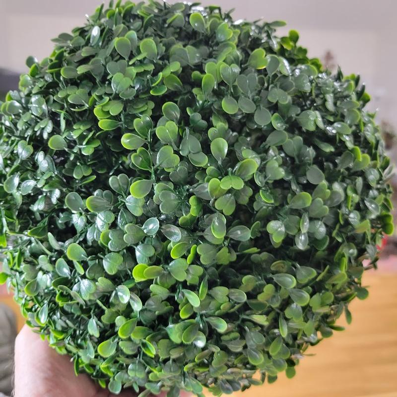 Boxwood 11 Foliage Balls 2 Pieces