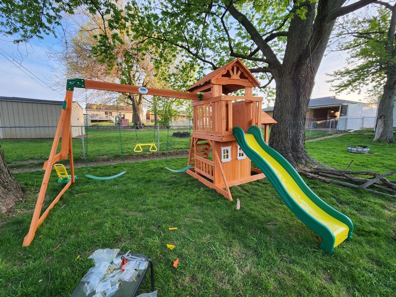 Backyard discovery springboro hot sale residential wood playset