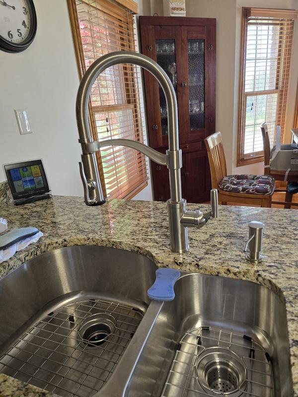 allen + roth Talbert Matte Black Single Handle Kitchen Faucet with ...