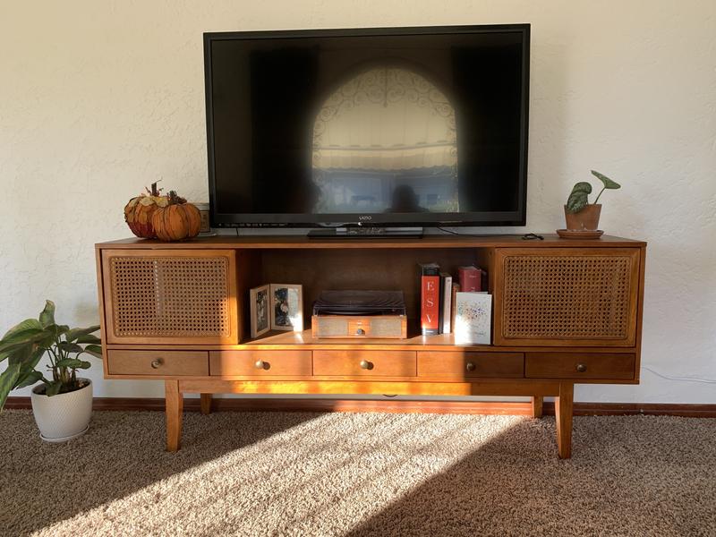 Holly & martin simms media outlet console