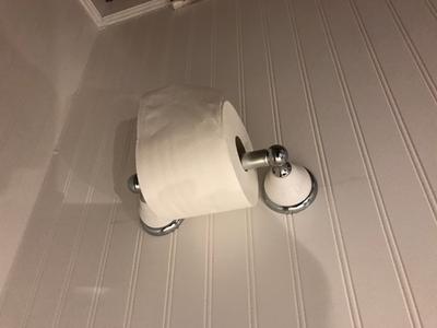 Diabolo Toilet Paper Holder, White - Gessato Design Store