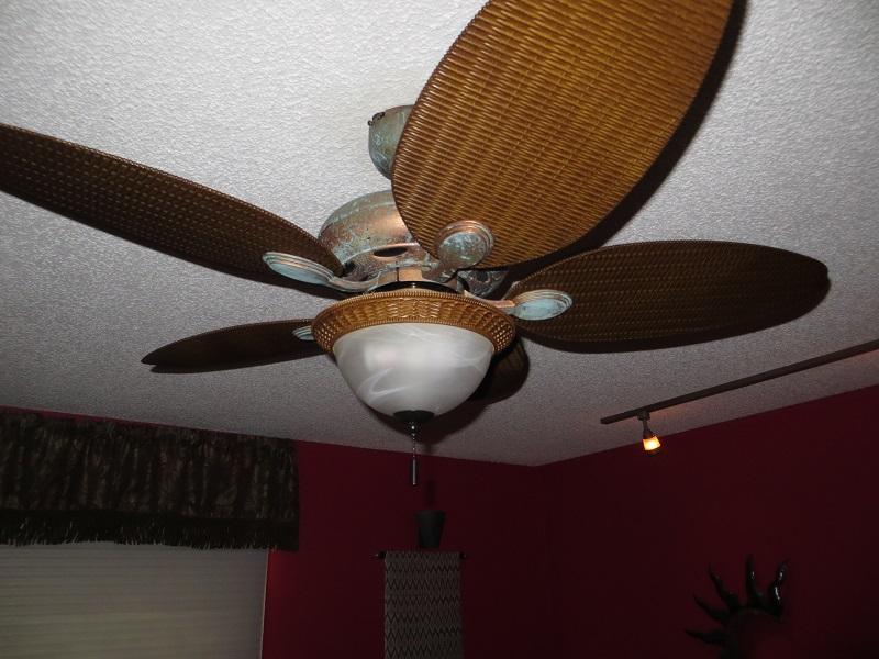 Harbor Breeze Tilghman 44-in Bronze LED Indoor/Outdoor Ceiling Fan (5-Blade)
