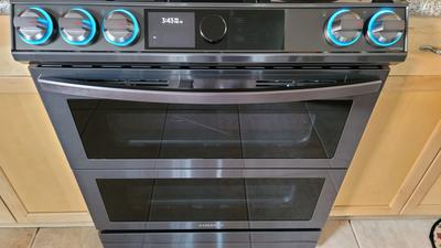 OPEN BOX Samsung 30 in 5 Burners 6 cu ft Self-cleaning Air Fry Convect – WL  APPLIANCES