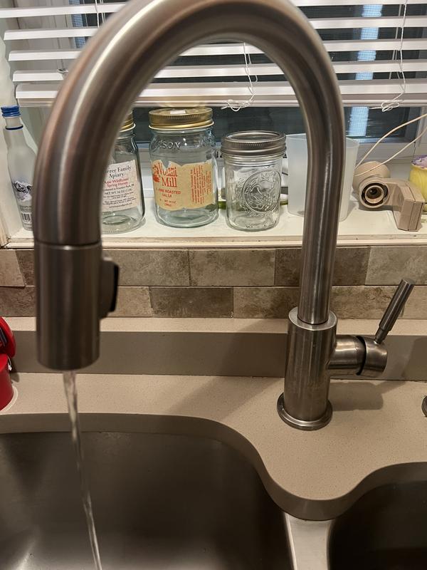 Delta Trask Matte Black Single Handle Deck-mount Pull-down Kitchen