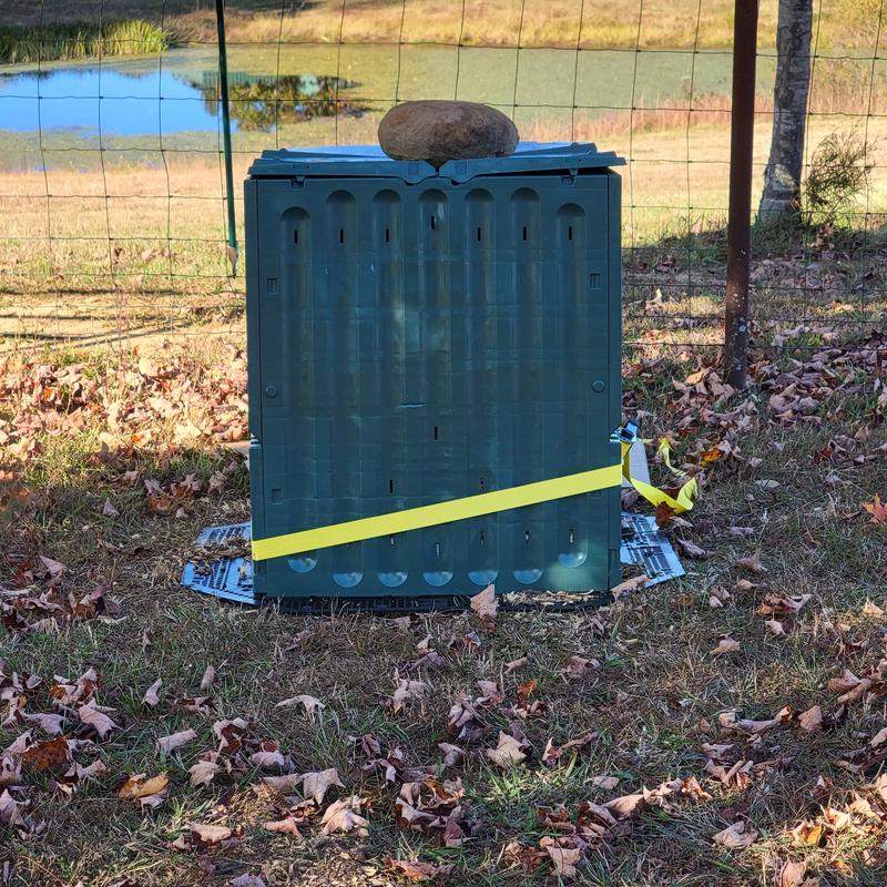 Graf 110 Recycled Plastic Stationary Bin Composter 627003 at Lowes.com