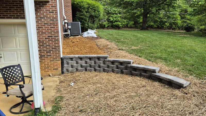 Shop Oldcastle 13ft Retaining Wall Collection at Lowes.com