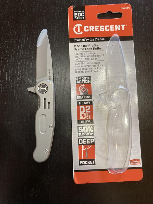 Crescent Low Profile 3/4-in 1-Blade Folding Utility Knife CPK258FL at ...