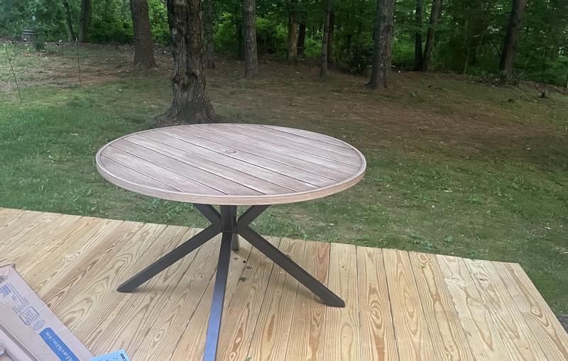Style Selections Canyon Way Round Outdoor Dining Table 46-in Style Selections Canyon Way Round Outdoor Dining Table 46-in