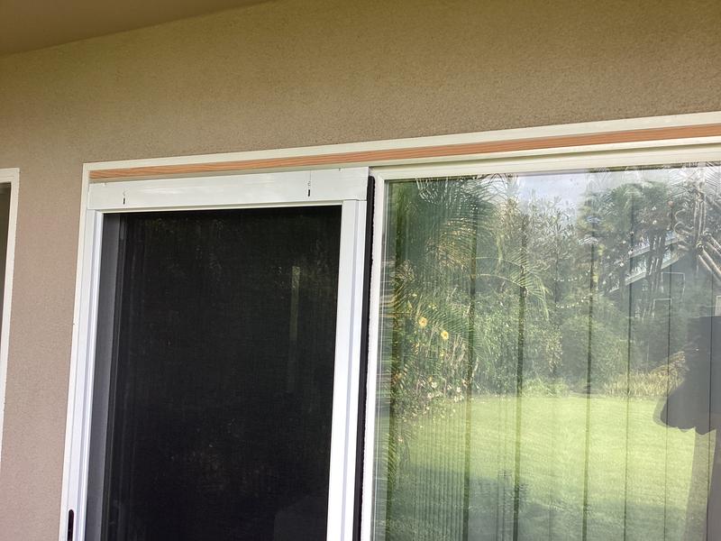 RELIABILT Universal reversible Screen door 72-in x 80-in White Aluminum ...