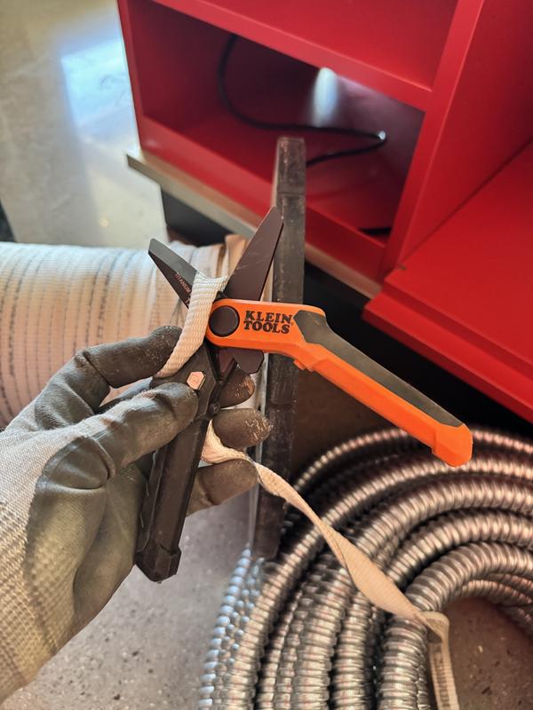 Klein Tools 3.75-in Serrated Ambidextrous Scissors T2107 at Lowes.com