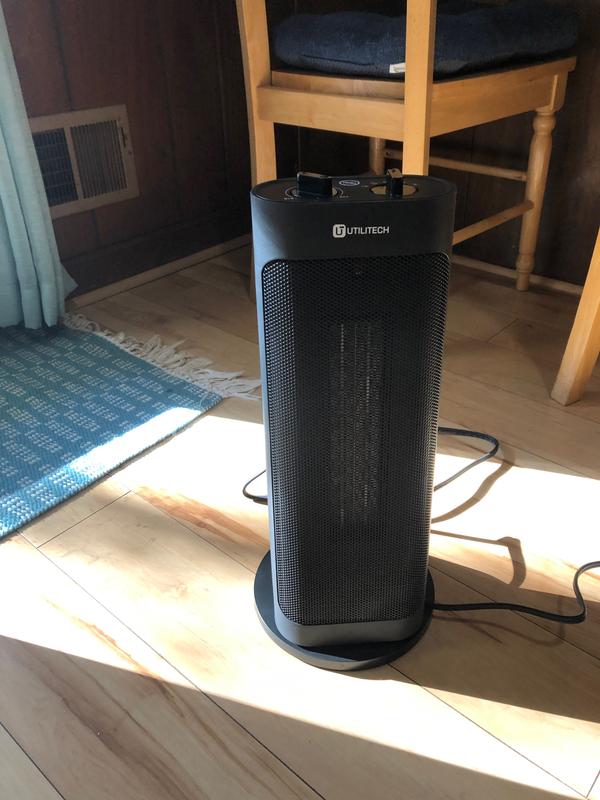 Utilitech Up to 1500-Watt Ceramic Tower Indoor Electric Space Heater with  Thermostat at Lowes.com
