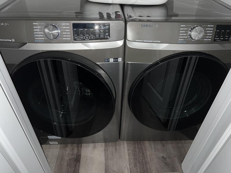 Samsung Washer and Dryer Set E45B6300C